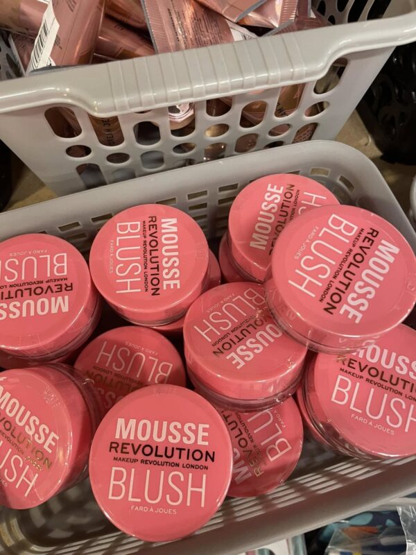 Skincare pallet | Makeup Products Pallet | Cosmetics Products Pallet liquidation - Image 9