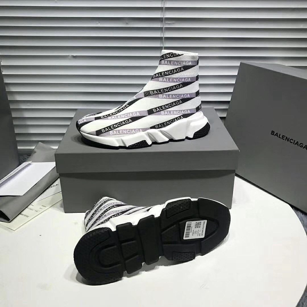 Mixed Balenciaga Shoes Pallets - Image 9