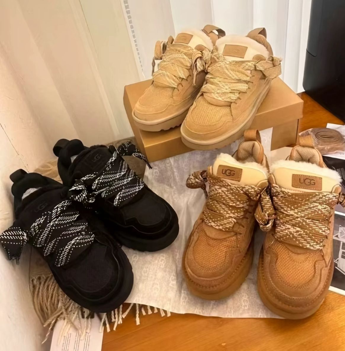 UGG sneakers Pallets liquidation Wholesale - Image 5